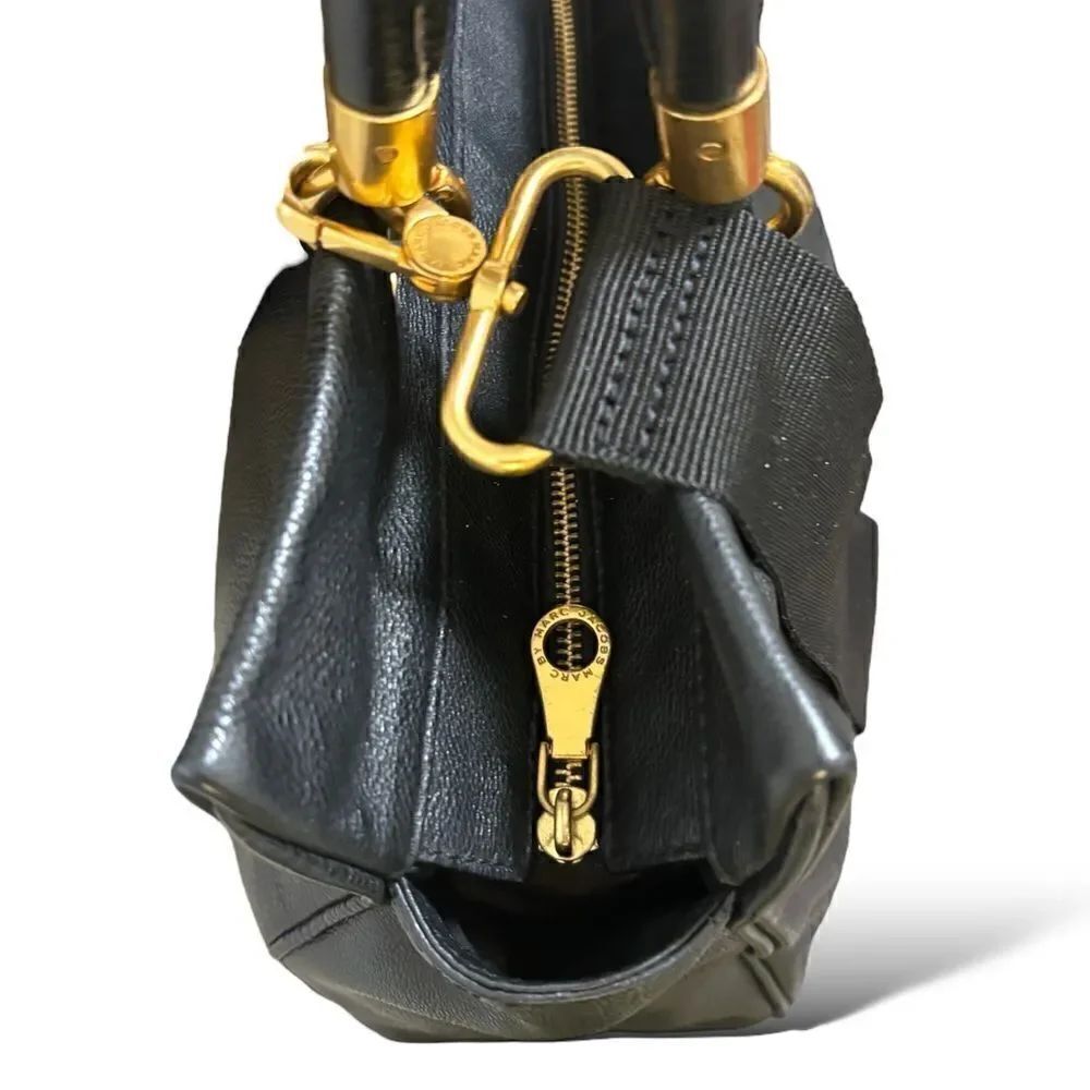 ❤️SOLD❤️Marc By Marc Jacobs Too Hot To Handle Leather Tote/Crossbody - Picture 10 of 14